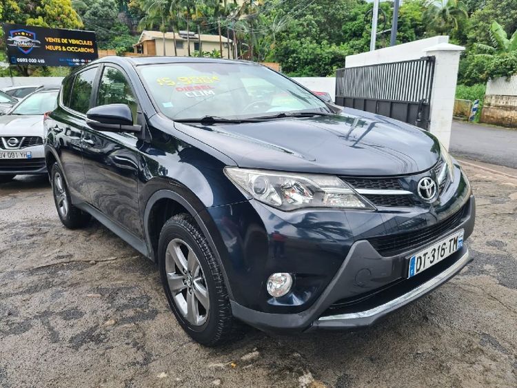 voiture occasion TOYOTA RAV4 à la Réunion disponible sur noutlauto.re