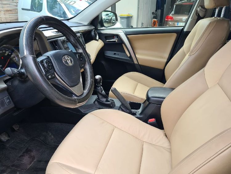 voiture occasion TOYOTA RAV4 à la Réunion disponible sur noutlauto.re