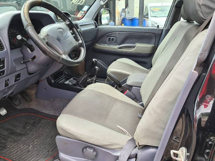 voiture occasion TOYOTA LAND CRUISER à la Réunion disponible sur noutlauto.re