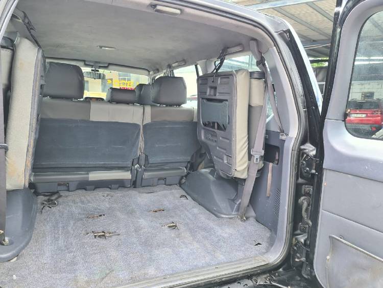 voiture occasion TOYOTA LAND CRUISER à la Réunion disponible sur noutlauto.re
