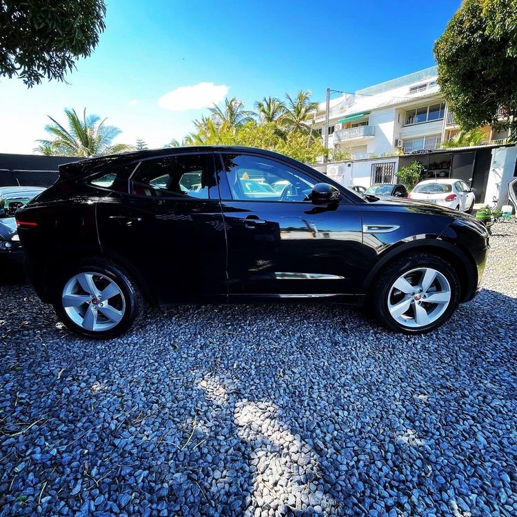 voiture occasion JAGUAR E-PACE à la Réunion disponible sur noutlauto.re
