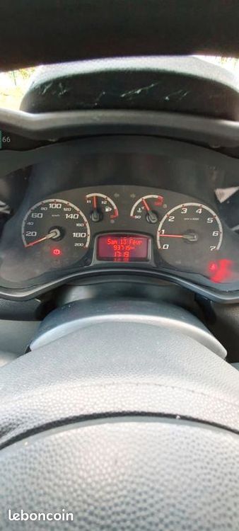 voiture occasion FORD KA à la Réunion disponible sur noutlauto.re