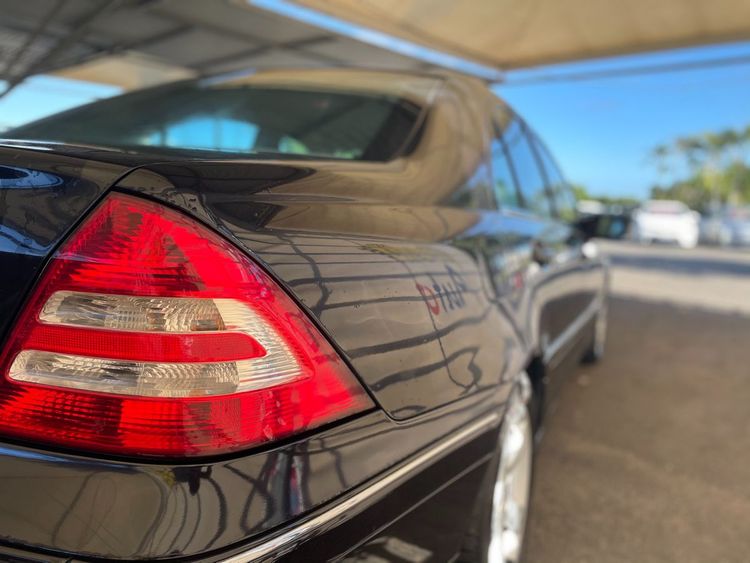 voiture occasion MERCEDES CLASSE C à la Réunion disponible sur noutlauto.re