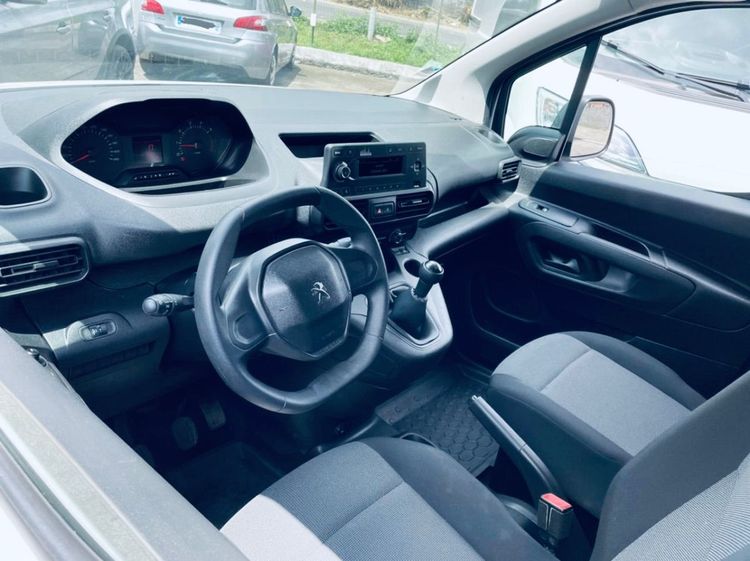 voiture occasion PEUGEOT PARTNER à la Réunion disponible sur noutlauto.re