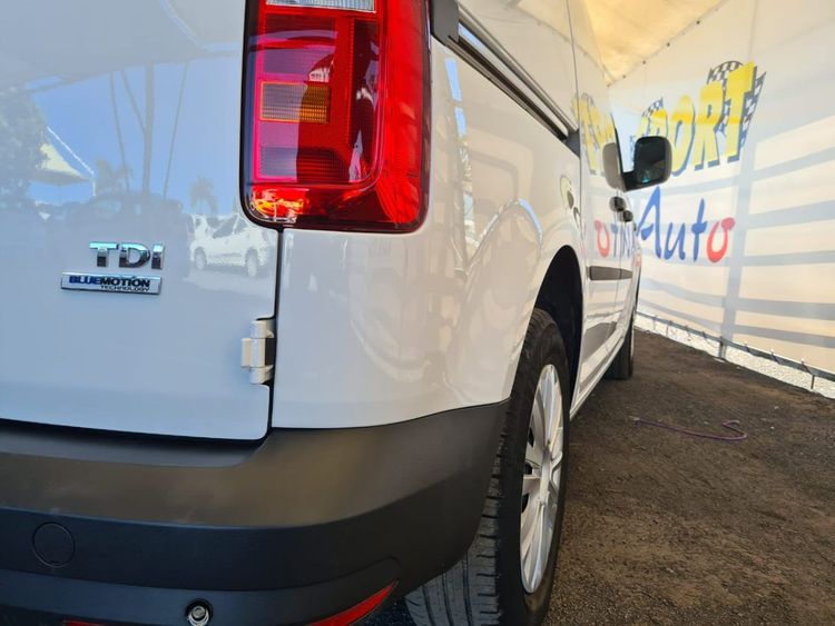 voiture occasion VOLKSWAGEN CADDY à la Réunion disponible sur noutlauto.re