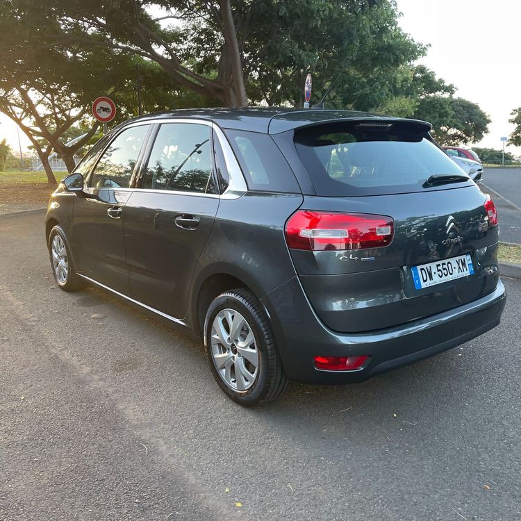 voiture occasion CITROEN C4 PICASSO à la Réunion disponible sur noutlauto.re