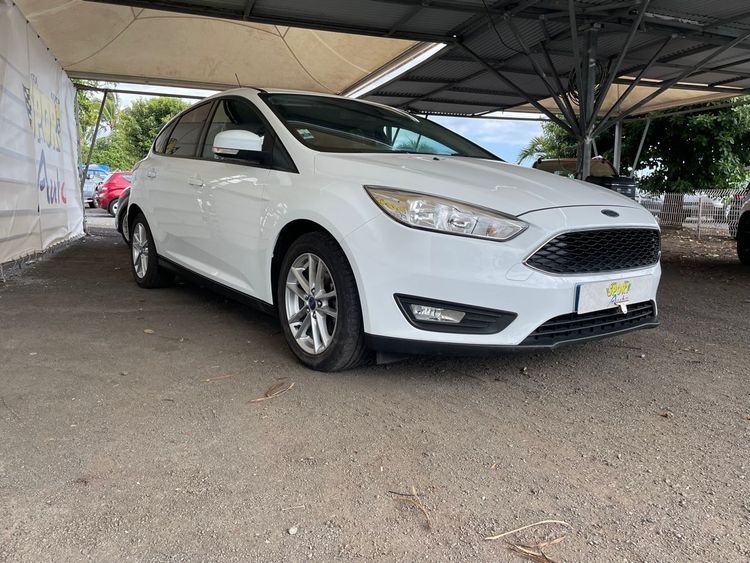 voiture occasion FORD FOCUS à la Réunion disponible sur noutlauto.re