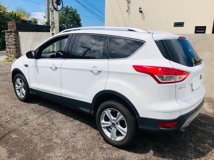 voiture occasion FORD KUGA à la Réunion disponible sur noutlauto.re