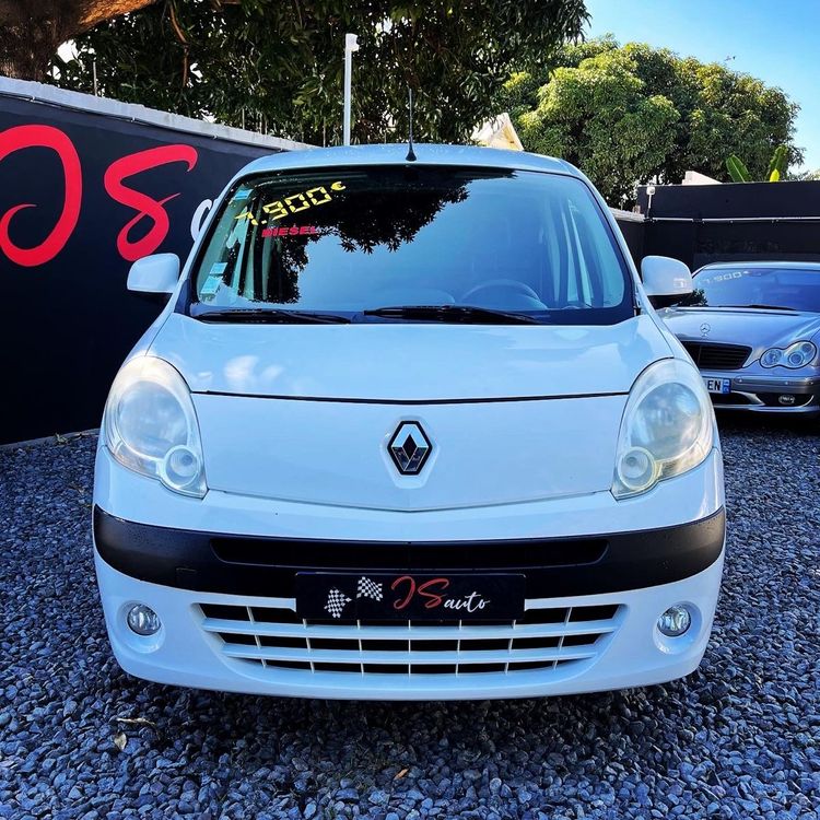 voiture occasion RENAULT KANGOO à la Réunion disponible sur noutlauto.re