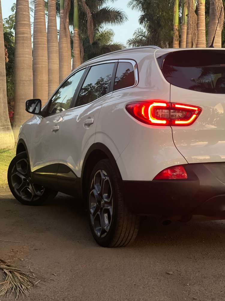 voiture occasion RENAULT KADJAR à la Réunion disponible sur noutlauto.re