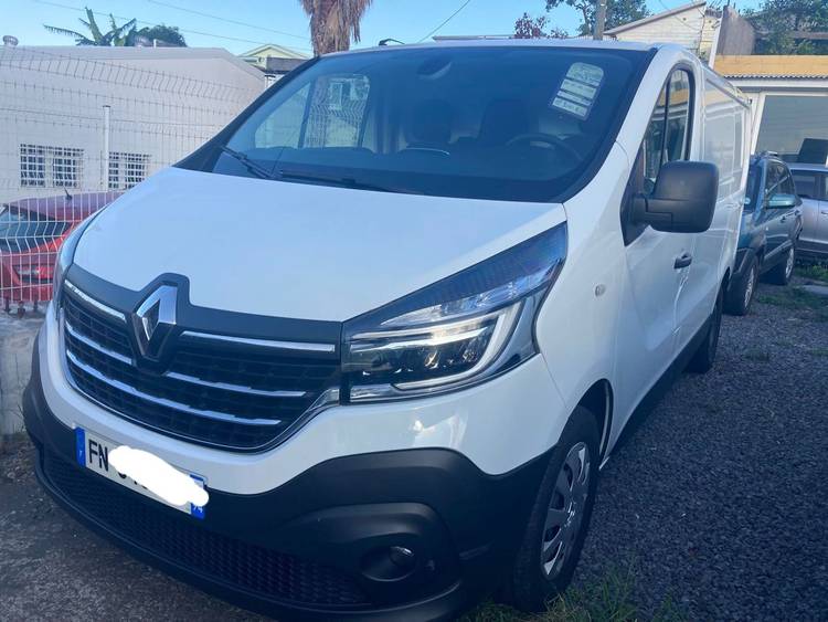 voiture occasion RENAULT TRAFIC à la Réunion disponible sur noutlauto.re
