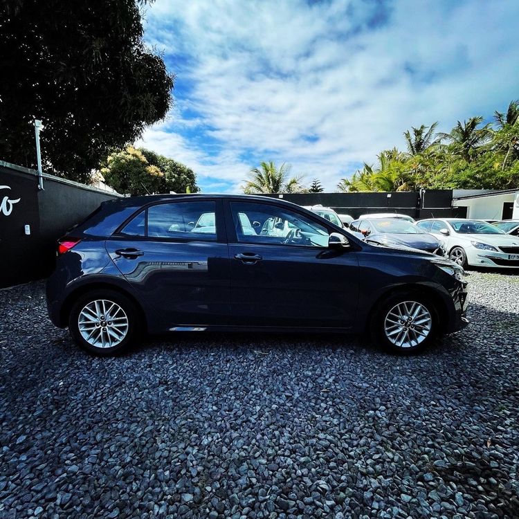 voiture occasion KIA RIO à la Réunion disponible sur noutlauto.re