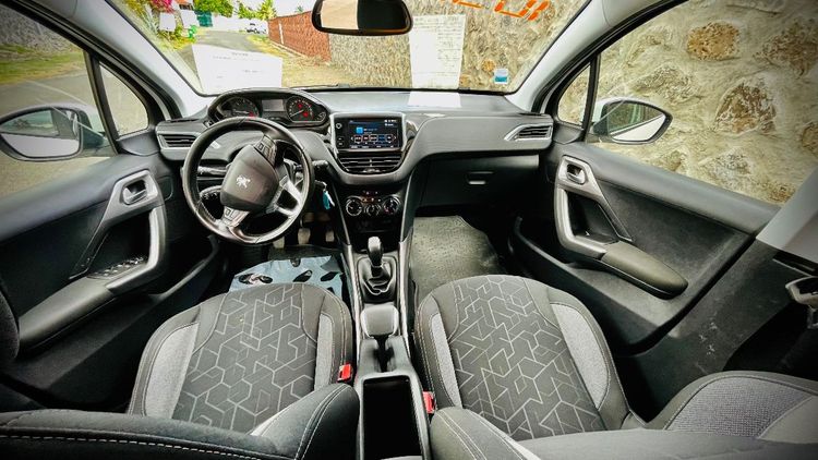 voiture occasion PEUGEOT 2008 à la Réunion disponible sur noutlauto.re