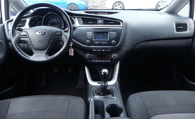 voiture occasion KIA CEE-D à la Réunion disponible sur noutlauto.re