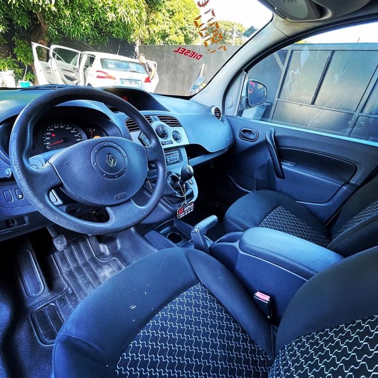 voiture occasion RENAULT KANGOO à la Réunion disponible sur noutlauto.re