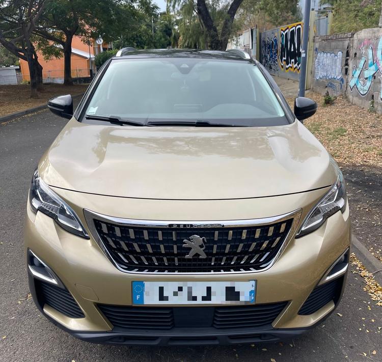 voiture occasion PEUGEOT 3008 à la Réunion disponible sur noutlauto.re