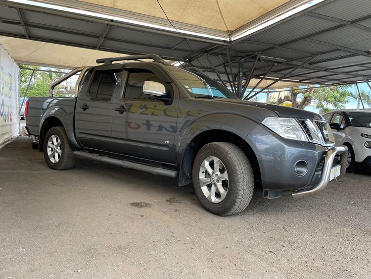 voiture occasion NISSAN NAVARA à la Réunion disponible sur noutlauto.re