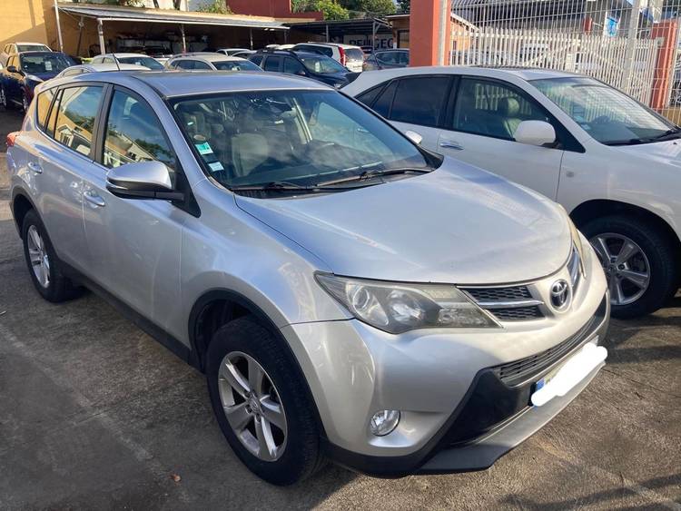 voiture occasion TOYOTA RAV4 à la Réunion disponible sur noutlauto.re