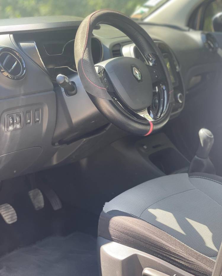 voiture occasion RENAULT CAPTUR à la Réunion disponible sur noutlauto.re