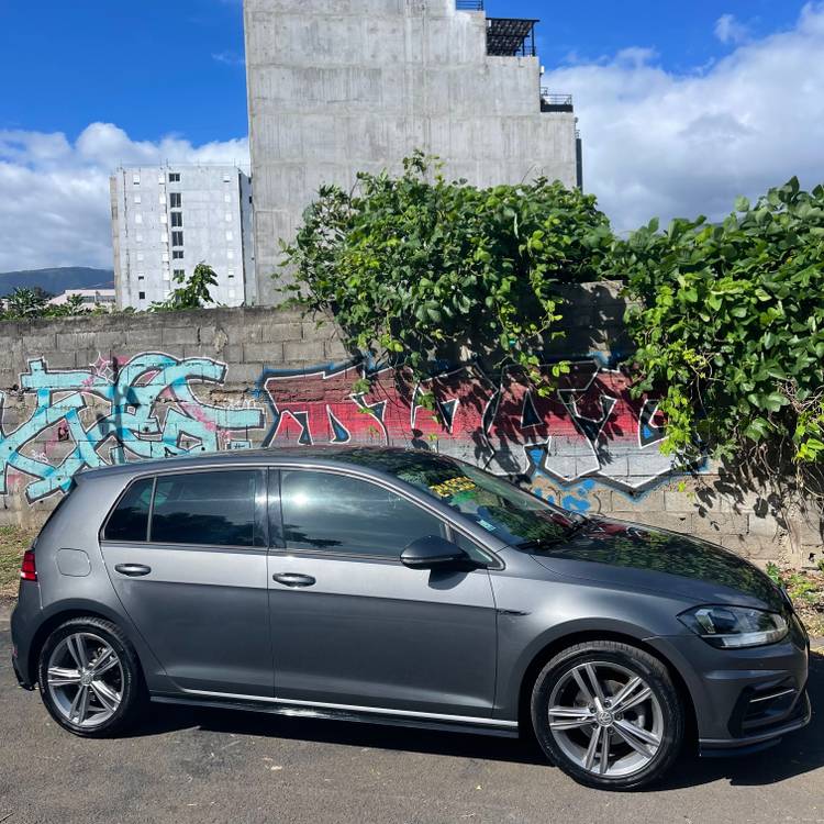 voiture occasion VOLKSWAGEN GOLF à la Réunion disponible sur noutlauto.re