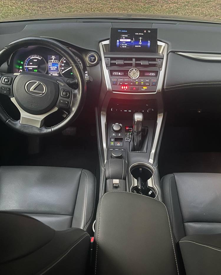 voiture occasion LEXUS NX à la Réunion disponible sur noutlauto.re