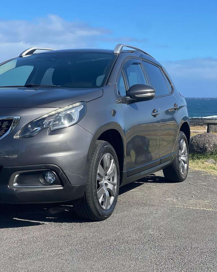 voiture occasion PEUGEOT 2008 à la Réunion disponible sur noutlauto.re