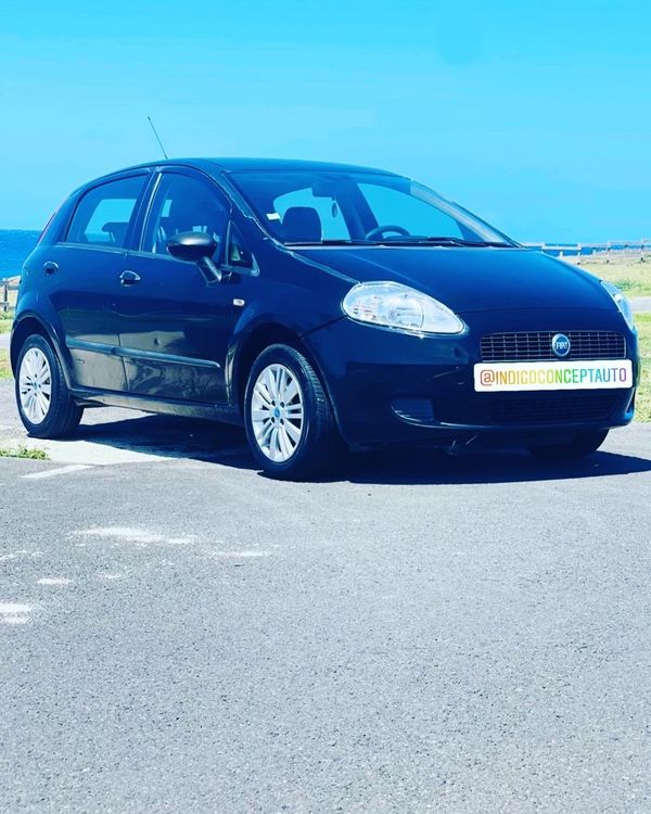 voiture occasion FIAT GRANDE PUNTO à la Réunion disponible sur noutlauto.re