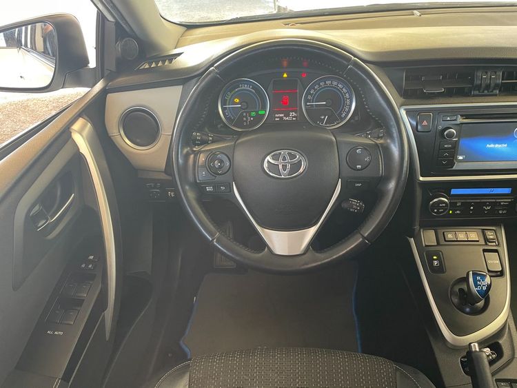 voiture occasion TOYOTA AURIS à la Réunion disponible sur noutlauto.re