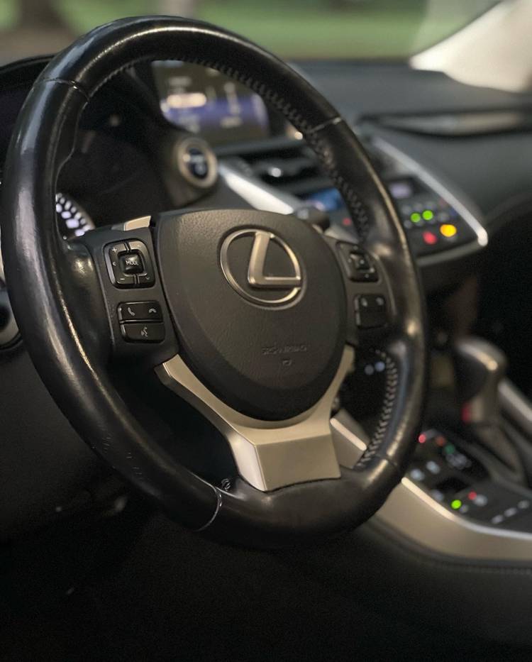 voiture occasion LEXUS NX à la Réunion disponible sur noutlauto.re