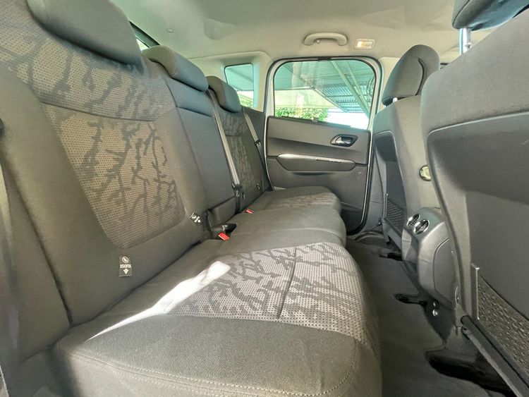 voiture occasion PEUGEOT 3008 à la Réunion disponible sur noutlauto.re