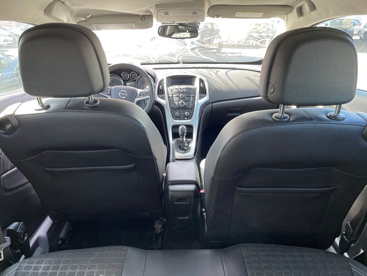 voiture occasion OPEL ASTRA à la Réunion disponible sur noutlauto.re