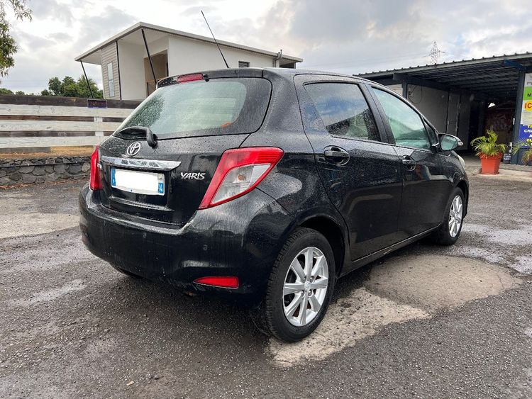 voiture occasion TOYOTA YARIS à la Réunion disponible sur noutlauto.re