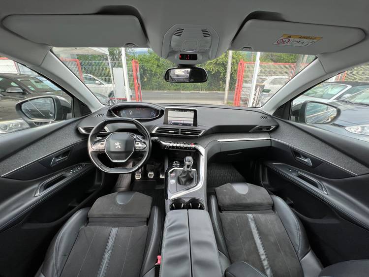 voiture occasion PEUGEOT 3008 à la Réunion disponible sur noutlauto.re