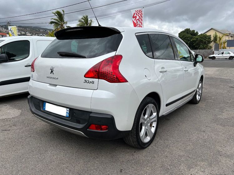 voiture occasion PEUGEOT 3008 à la Réunion disponible sur noutlauto.re