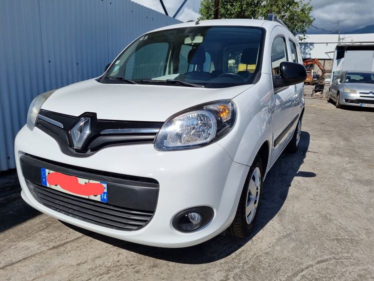 voiture occasion RENAULT KANGOO à la Réunion disponible sur noutlauto.re