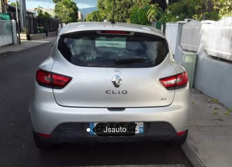 voiture occasion RENAULT CLIO à la Réunion disponible sur noutlauto.re