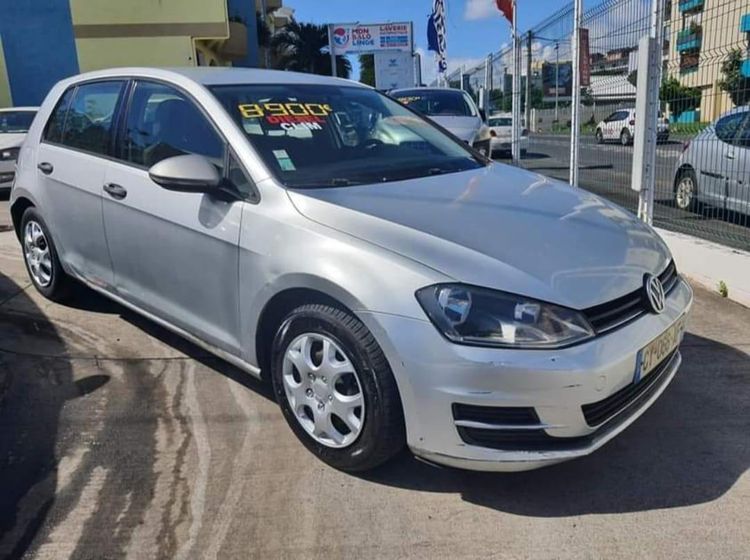 voiture occasion VOLKSWAGEN GOLF à la Réunion disponible sur noutlauto.re