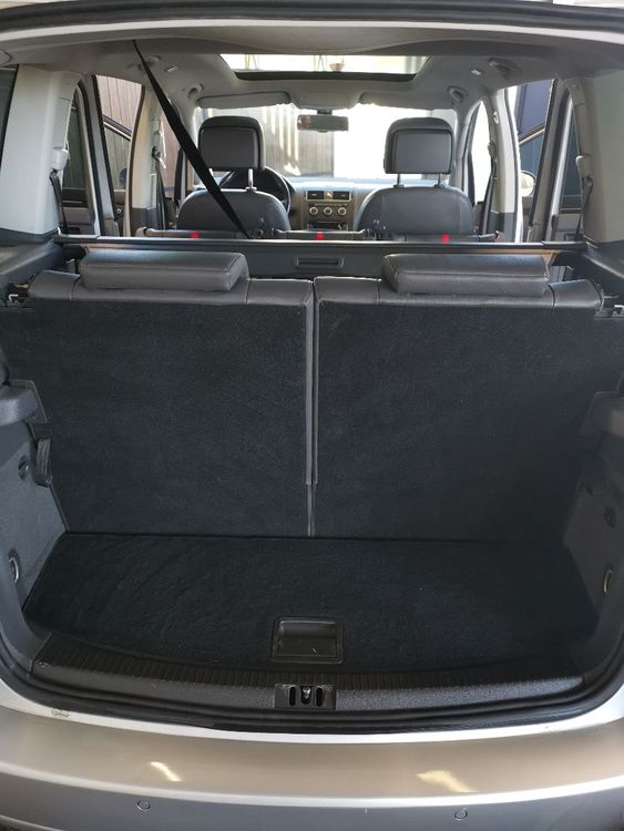 voiture occasion VOLKSWAGEN TOURAN à la Réunion disponible sur noutlauto.re