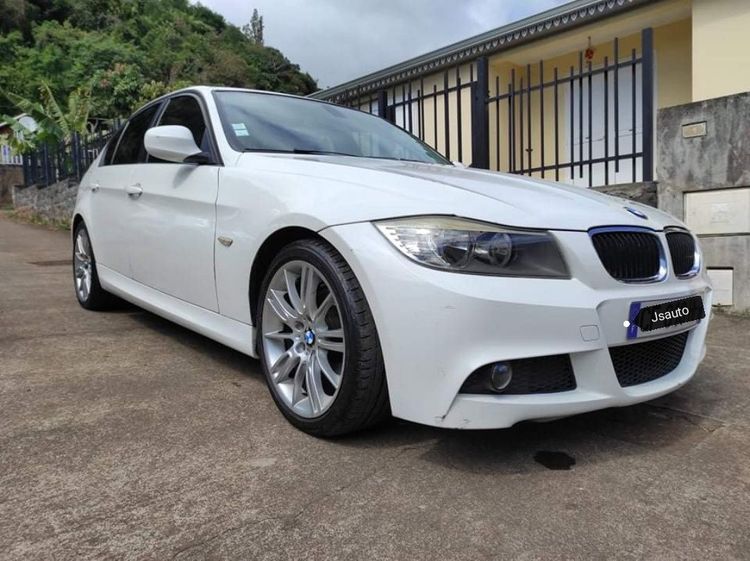 voiture occasion BMW SERIE 3 à la Réunion disponible sur noutlauto.re