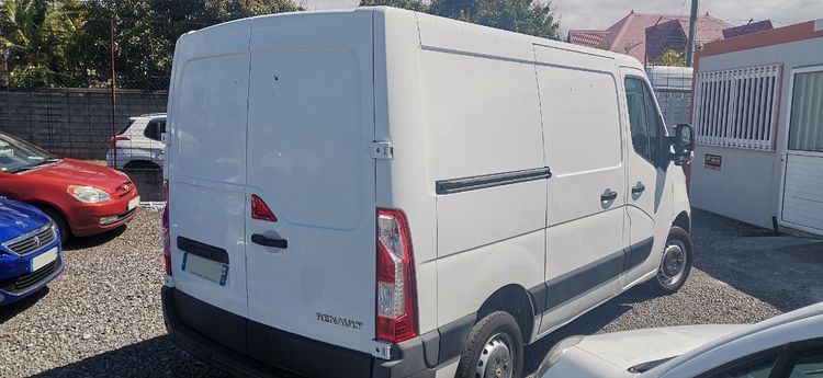 voiture occasion RENAULT MASTER à la Réunion disponible sur noutlauto.re