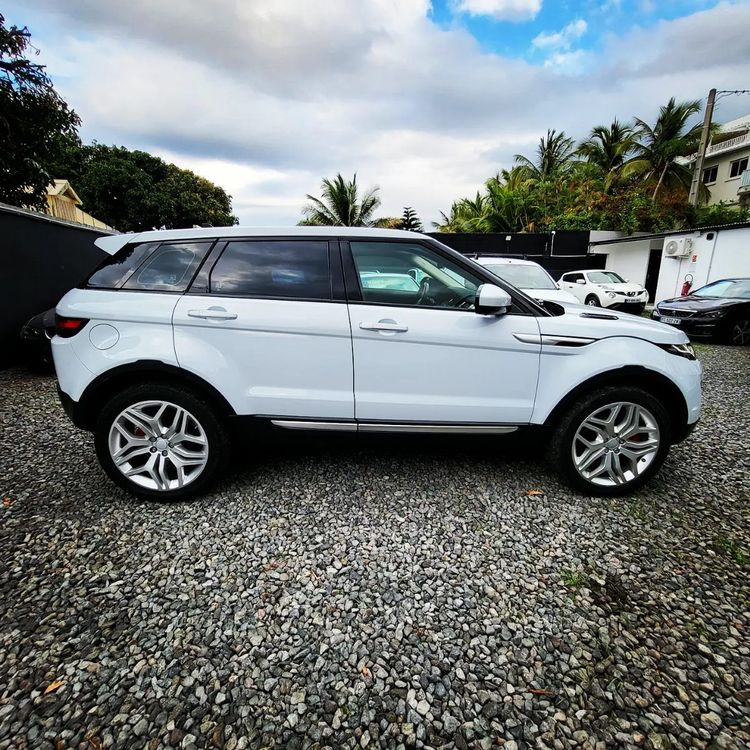 voiture occasion LAND ROVER RANGE ROVER à la Réunion disponible sur noutlauto.re