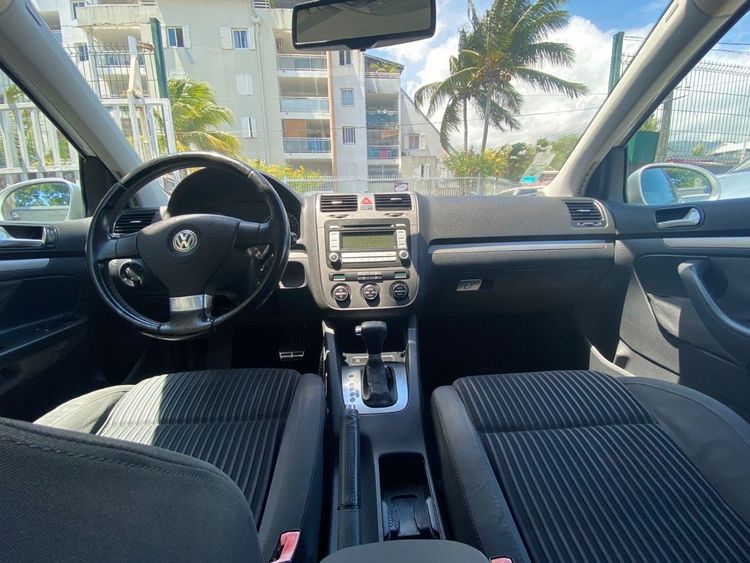 voiture occasion VOLKSWAGEN GOLF à la Réunion disponible sur noutlauto.re