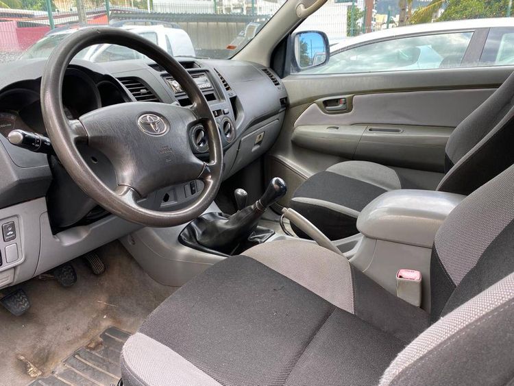 voiture occasion TOYOTA HILUX à la Réunion disponible sur noutlauto.re