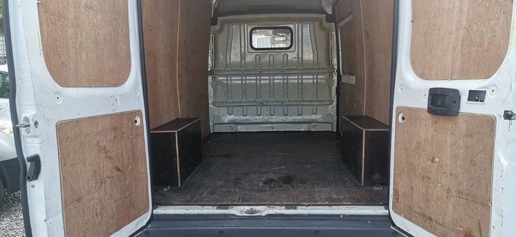 voiture occasion PEUGEOT BOXER à la Réunion disponible sur noutlauto.re