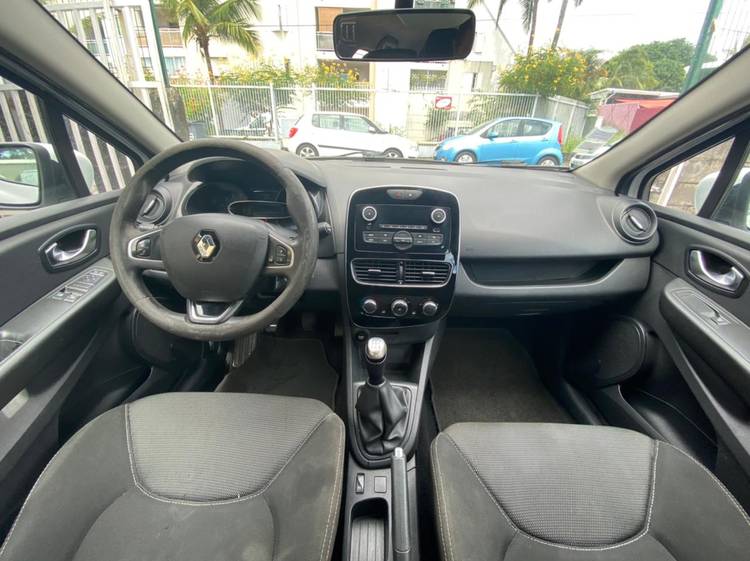 voiture occasion RENAULT CLIO à la Réunion disponible sur noutlauto.re