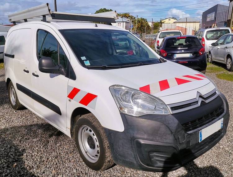 voiture occasion CITROEN BERLINGO à la Réunion disponible sur noutlauto.re