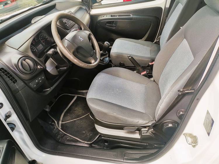 voiture occasion PEUGEOT BIPPER à la Réunion disponible sur noutlauto.re