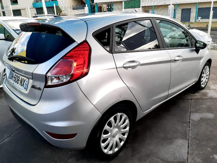 voiture occasion FORD FIESTA à la Réunion disponible sur noutlauto.re