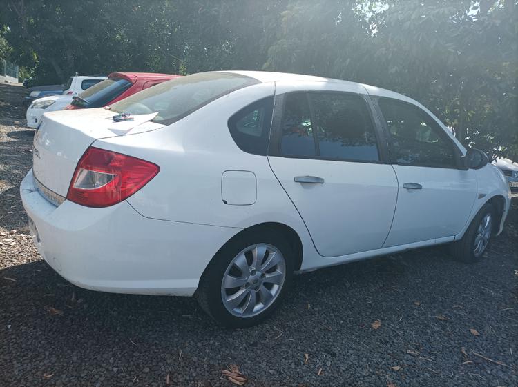voiture occasion RENAULT THALIA à la Réunion disponible sur noutlauto.re