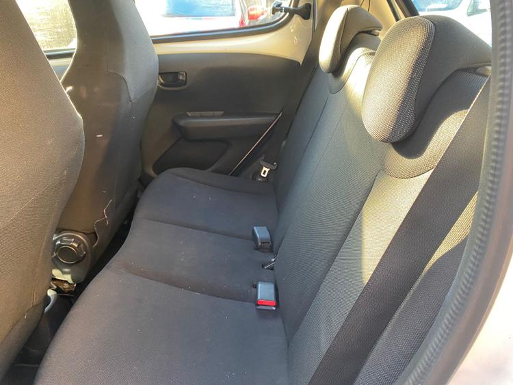 voiture occasion PEUGEOT 108 à la Réunion disponible sur noutlauto.re
